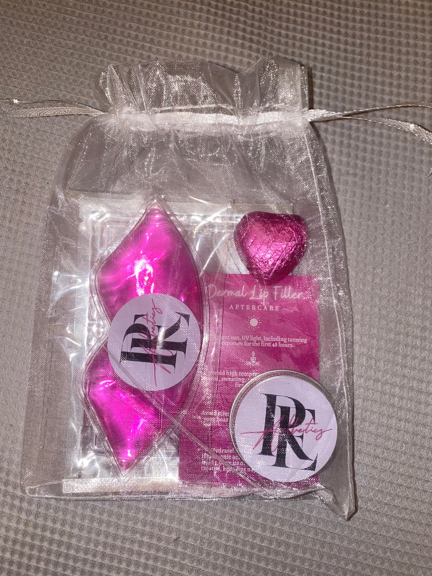 15 PERSONALISED DELUXE LIP FILLER BAGS FOR CLIENT POST TREATMENT AFTERCARE